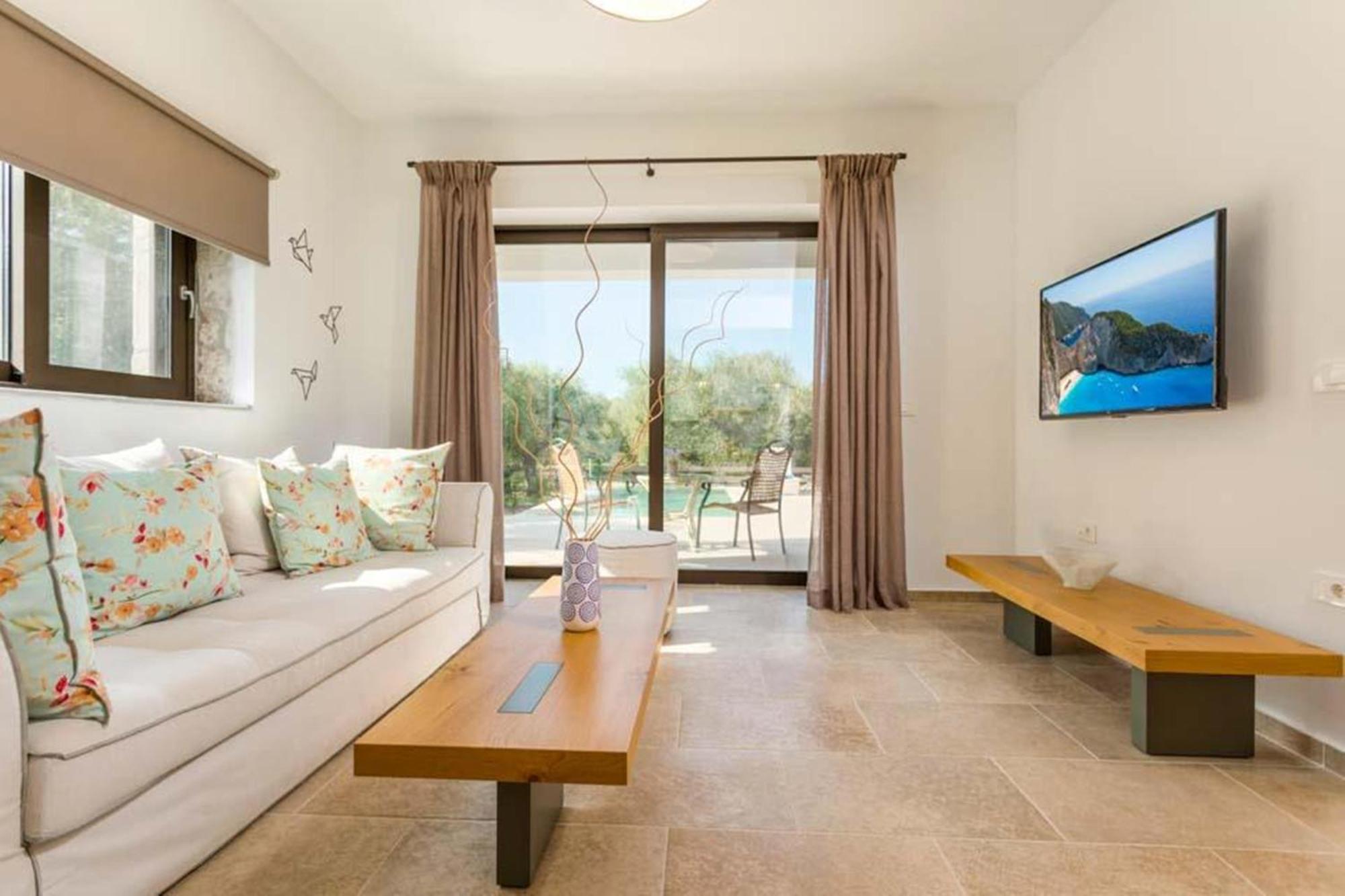 Astarte Villas - Petra Elia Private Villa With Pool Planos  Bagian luar foto