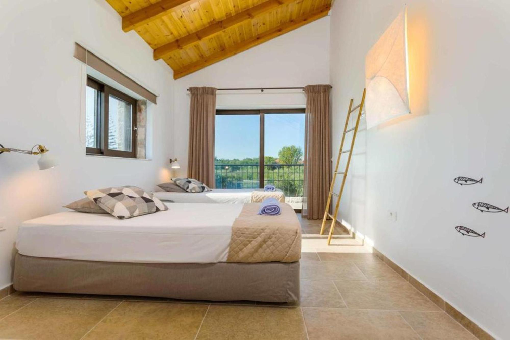 Astarte Villas - Petra Elia Private Villa With Pool Planos  Bagian luar foto